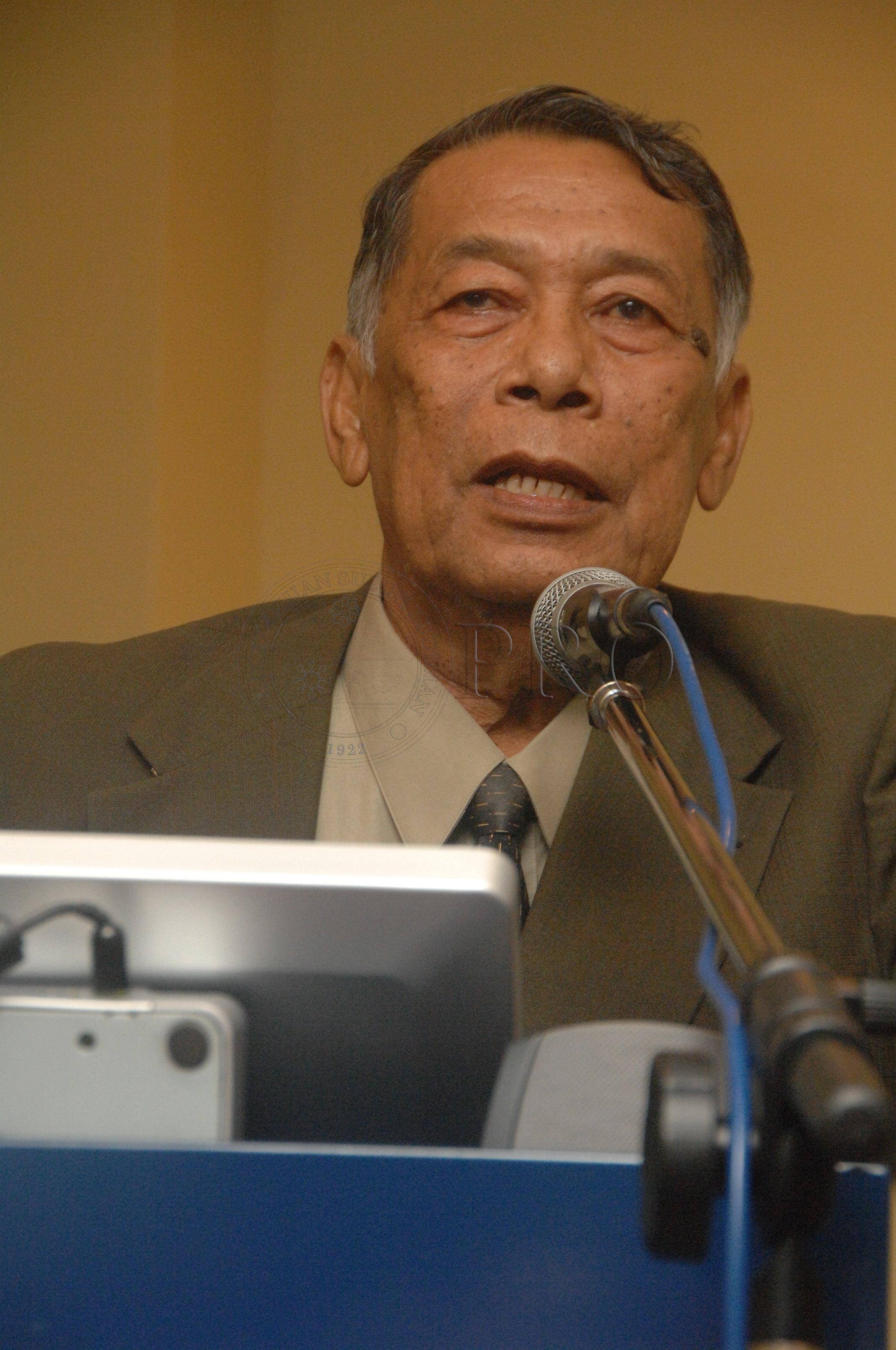 PRO 14 34 WACANA FBA 0110